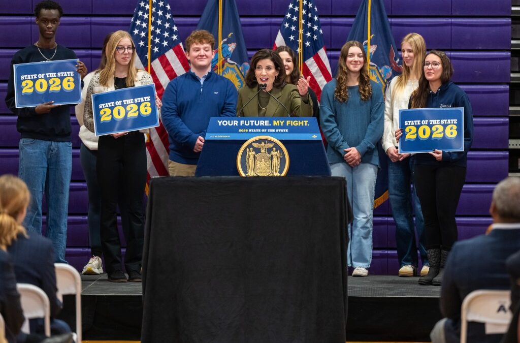 Gov. Hochul plans to follow school cellphone ban with new limits on social media use by kids