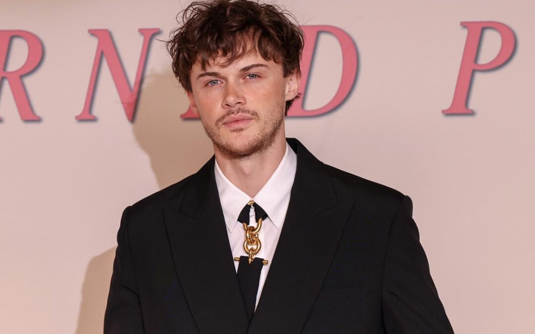 ‘The Summer I Turned Pretty’ Star Christopher Briney Lands New Lead Role In Amazon Comedy ‘Clashing Through The Snow’