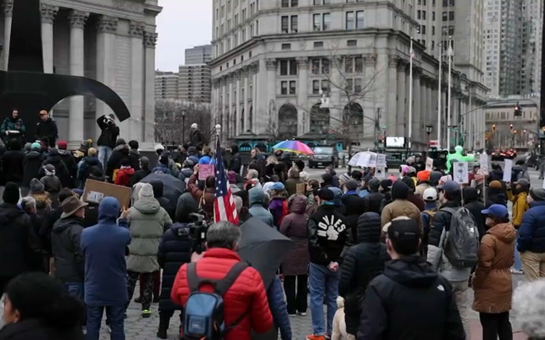 Anti-ICE protests in New York, Minneapolis after deadly shooting
