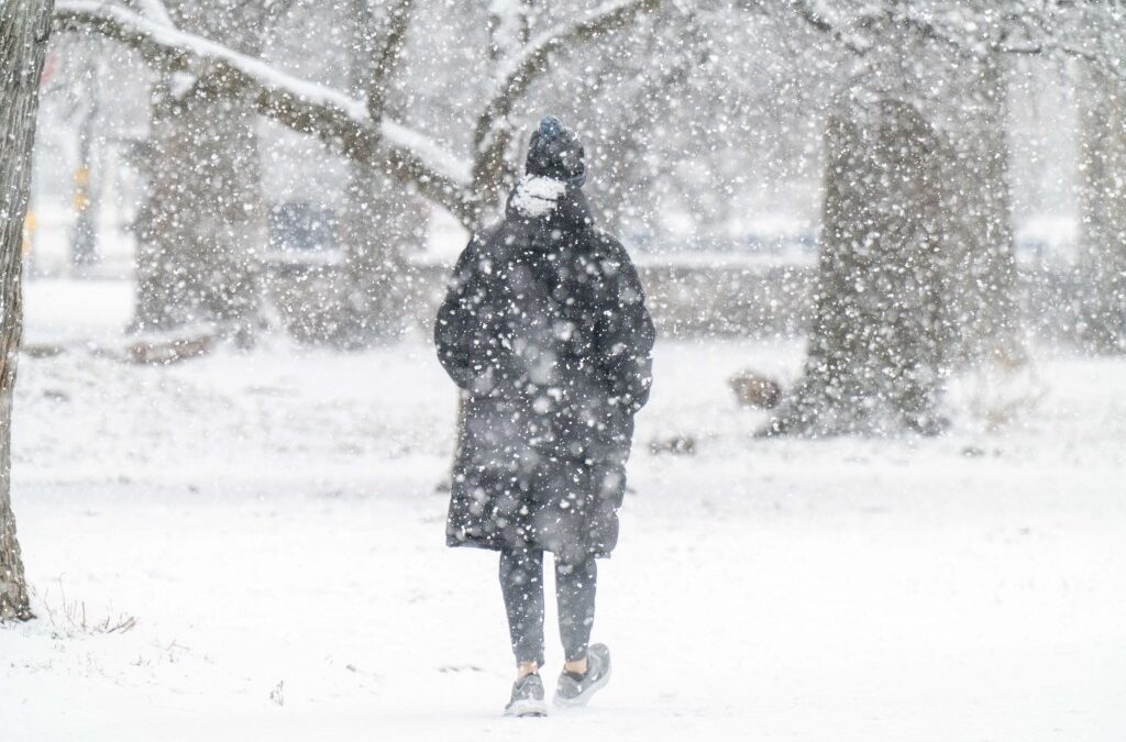 Weekend winter storm forecast worsens: foot of snow possible in NYC