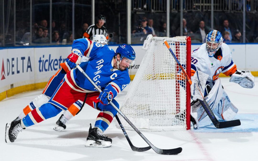 theScore Bet bonus code NPNEWS: Bet $10, get $100 in bonus bets for Rangers vs. Islanders