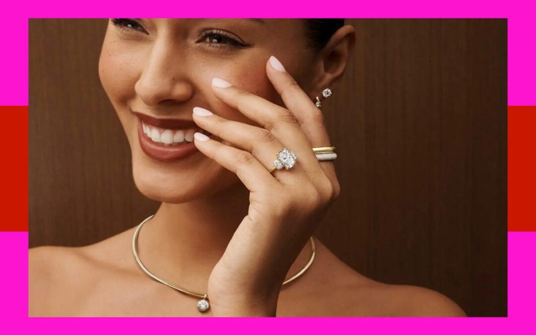 Shop Valentine’s Day jewelry sales up to 70% off before she’s pissed you forgot