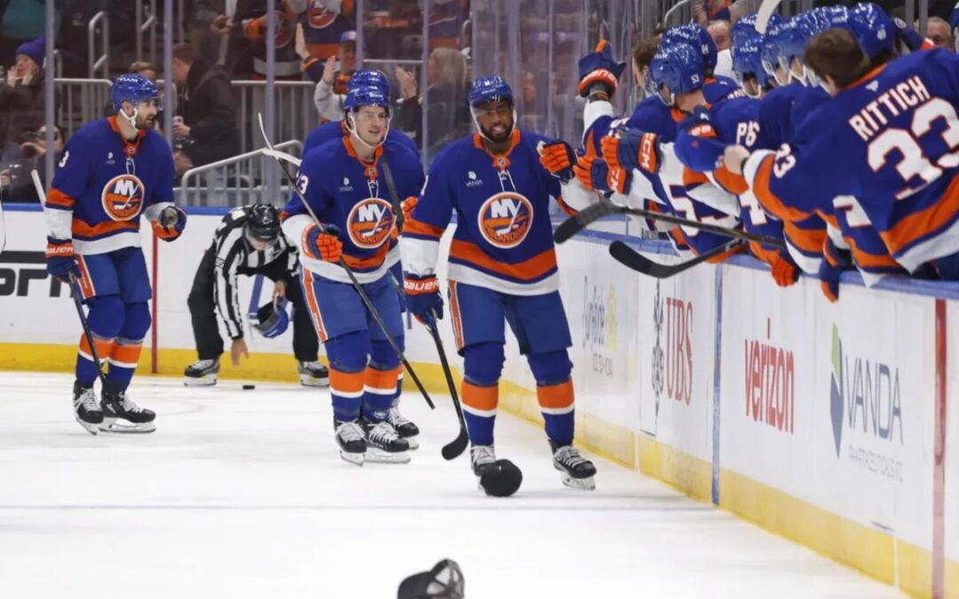 Anthony Duclair scores hat trick in Islanders’ historic destruction of Devils