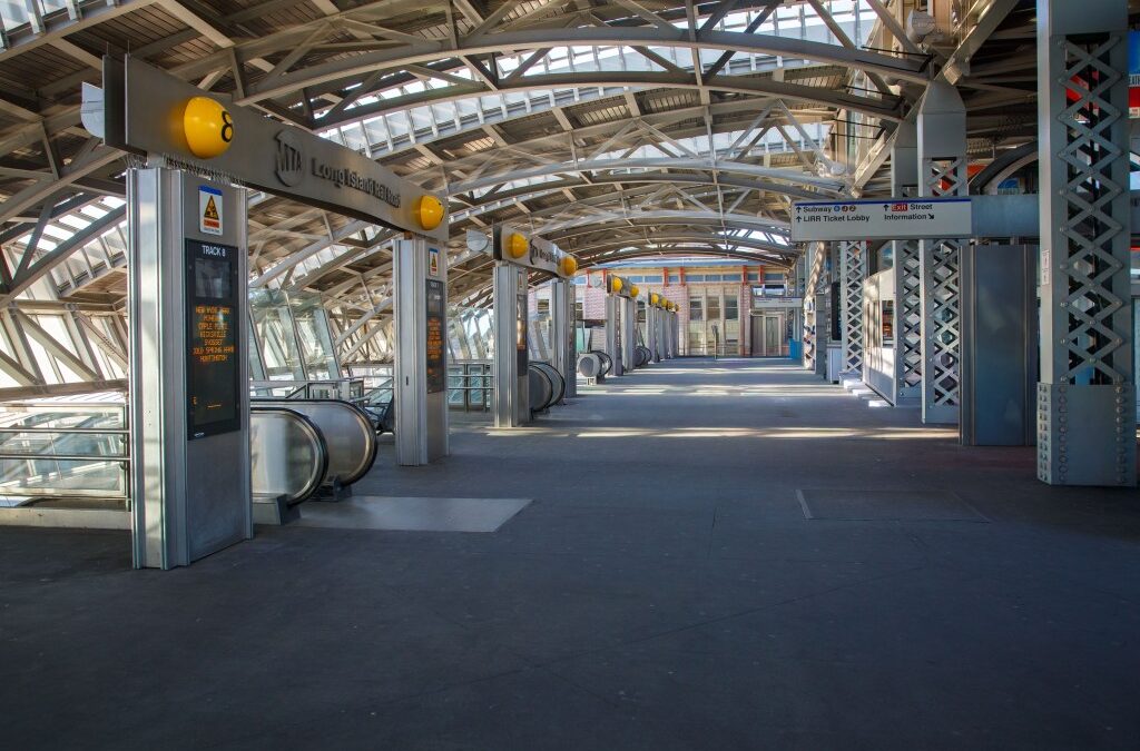 Gov. Hochul calling for LIRR Jamaica Station overhaul in State of the State, but not for free buses