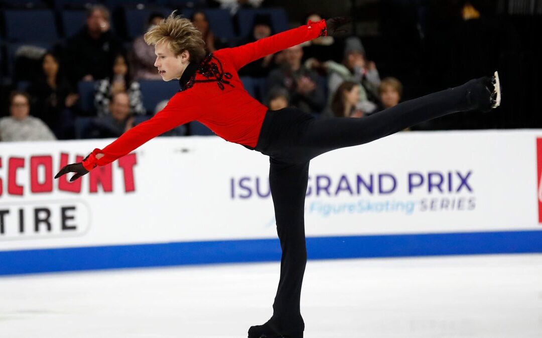 Who is participating in the men's figure skating final? See the start list