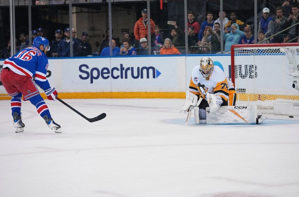 Vincent Trocheck scores shootout winner as Rangers edge Penguins 3-2