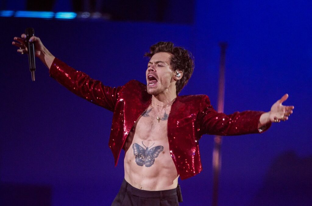 Harry Styles fans are selling blood to buy tickets for MSG residency
