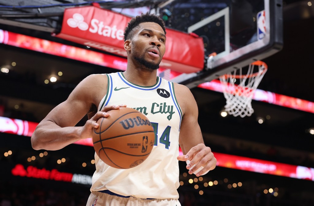 Knicks don’t need to trade for Giannis Antetokounmpo — but they do need to make a move