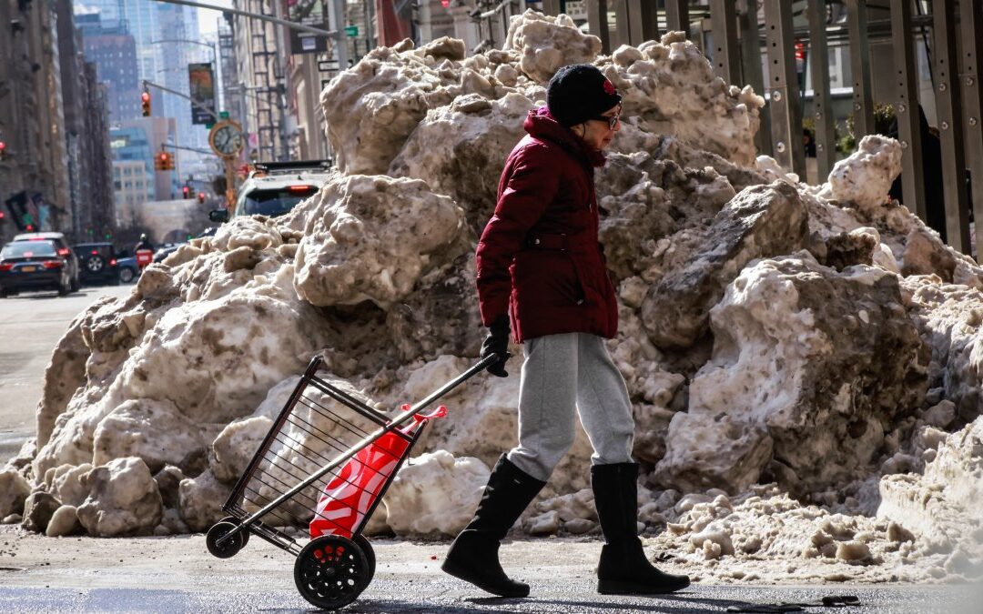 14 NYC death tied to extreme cold as deep freeze eases; more snow chances ahead