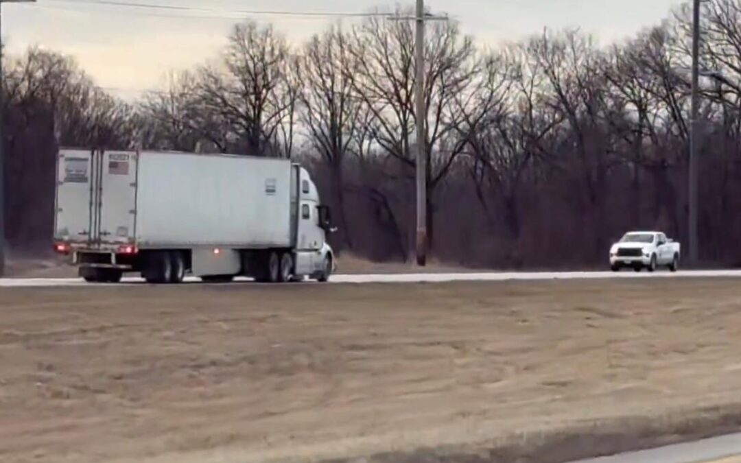 ‘Dangerous’ Somali trucker busted driving wrong way on Missouri highway couldn’t read road signs, failed English test