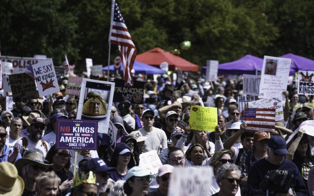 The left LOVES kings — the ones with (D) after their name