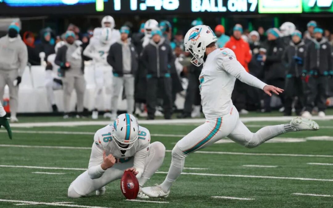 Giants signing former All-Pro kicker Jason Sanders as special teams overhaul continues