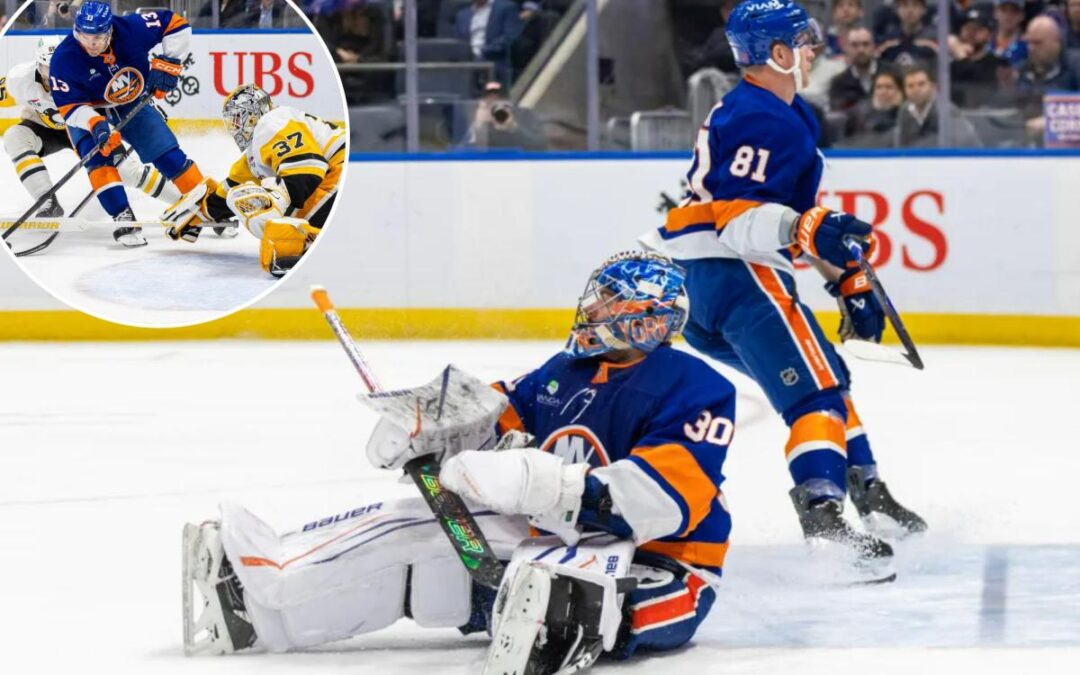 Islanders give away pair of two-goal leads to Penguins in embarrassing collapse