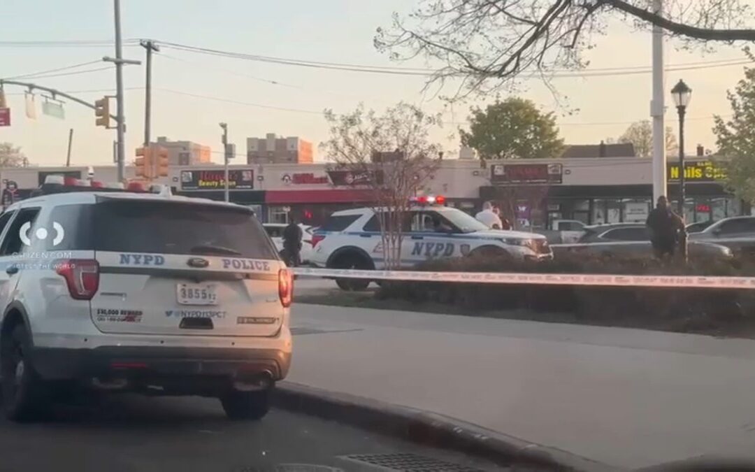 15-year-old shot and killed in Queens park, police say