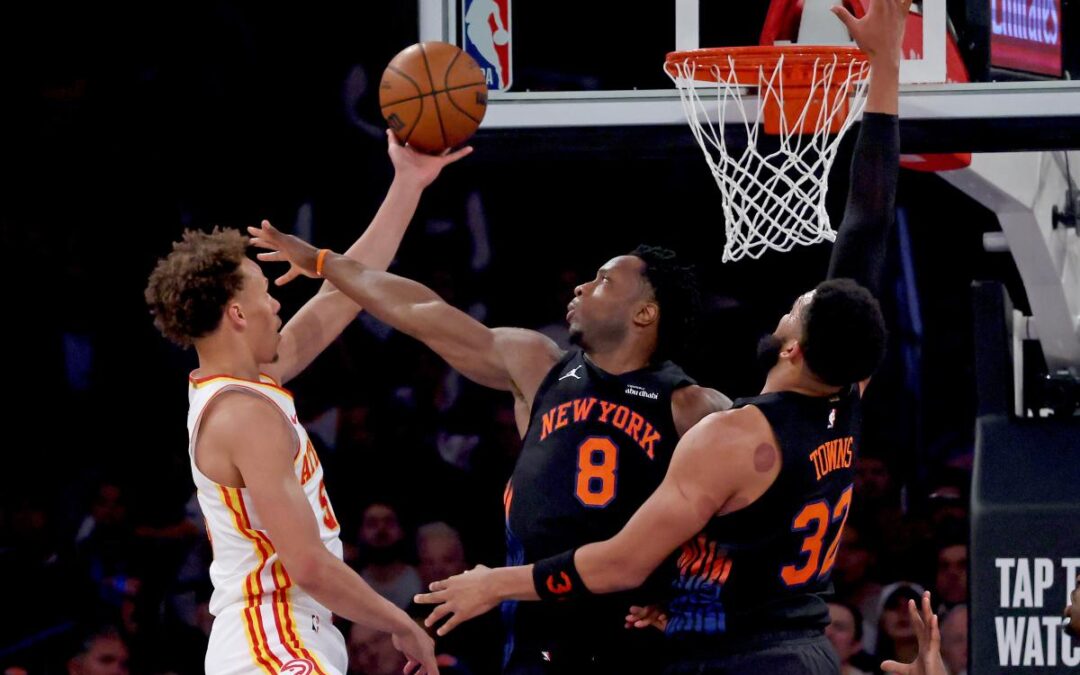 Knicks collapse in stunning Game 2 loss to let Hawks even series