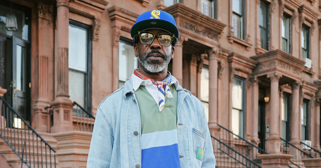 Street Style Look of the Week: A Brand Loyalist Steps Out in Blue