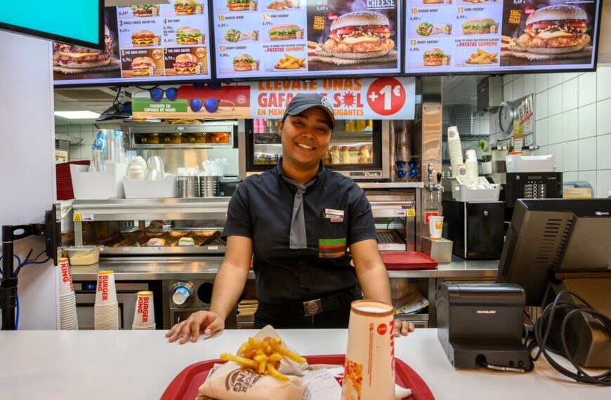 Teens can learn more from retail and service work than at a fancy summer internship in an office