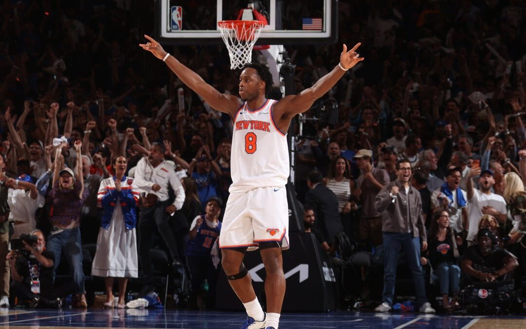 Jalen Brunson leads Knicks from 22 down in 4th for Game 1 win over Cavs in OT, 115-104