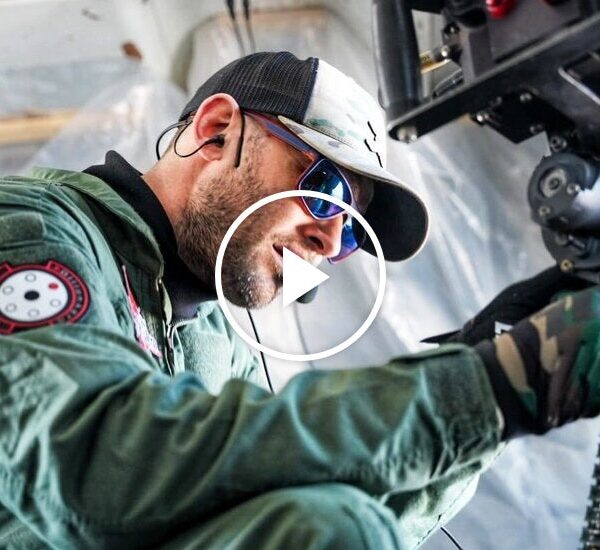 Inside The Old Skydiving Plane Hunting Drones in Ukraine