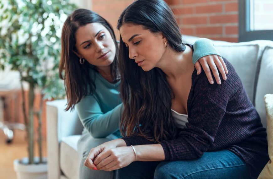 Dear Abby: Should I distance myself from my friend who suffers from depression?