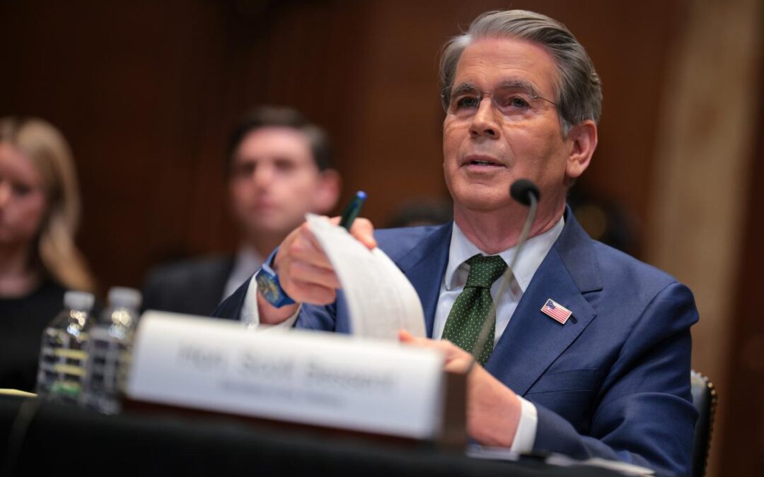 US imposes sanctions on three Iranian currency exchanges — accusing them of laundering billions