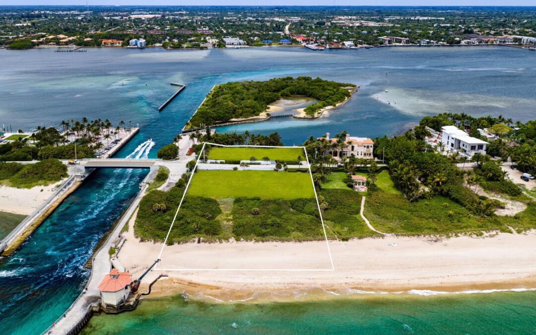 Vacant Florida lot lists for $99M in a balmy playground for billionaires