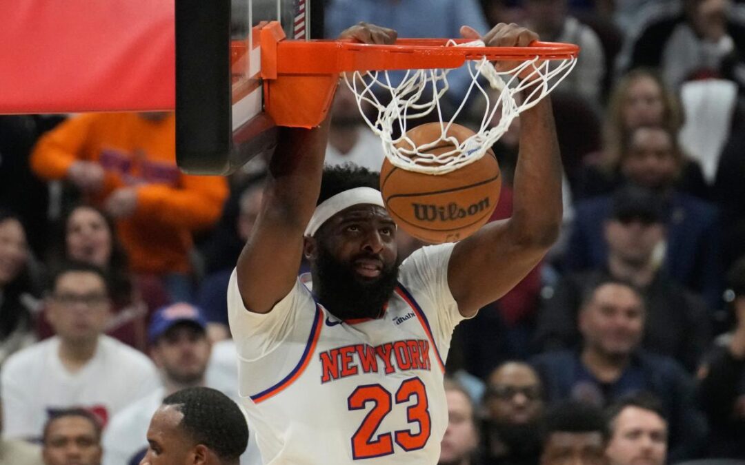 Extent of Mitchell Robinson’s hand injury revealed as Knicks hope center suits up for NBA Finals