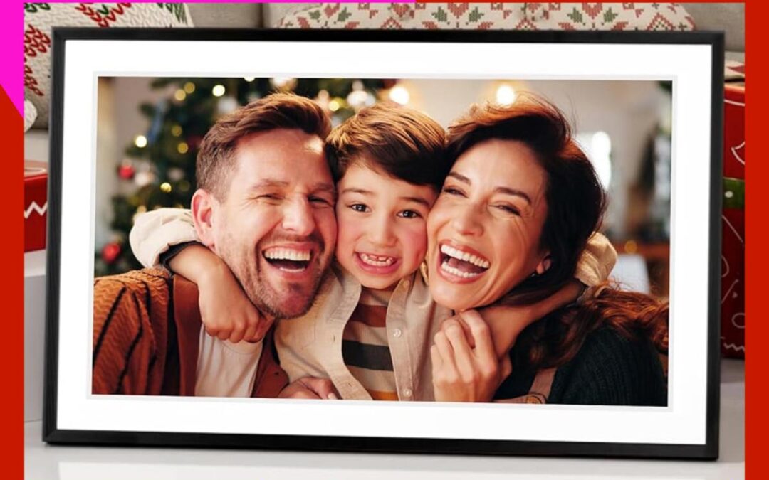 Want favorite-child status? This $99 digital photo frame is the ‘perfect gift for moms’