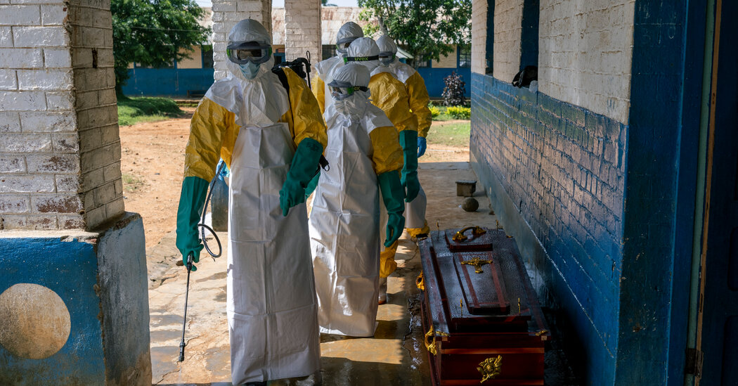 As Ebola Spreads, Scientists Race to Find Vaccines and Treatments