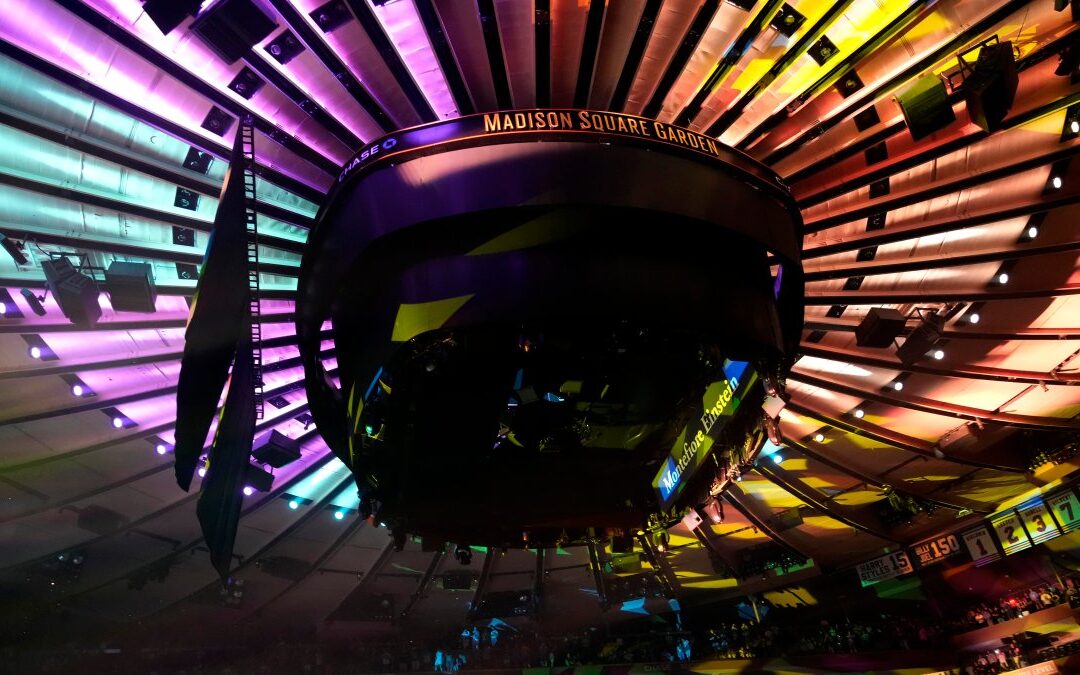 Man falls to his death during rock concert at Madison Square Garden