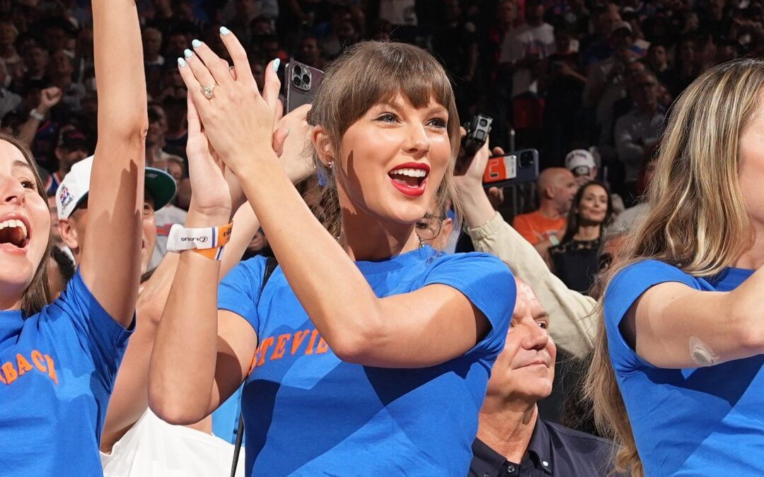 Welcome to New York! Taylor Swift attends Game 4 of NBA Finals at MSG