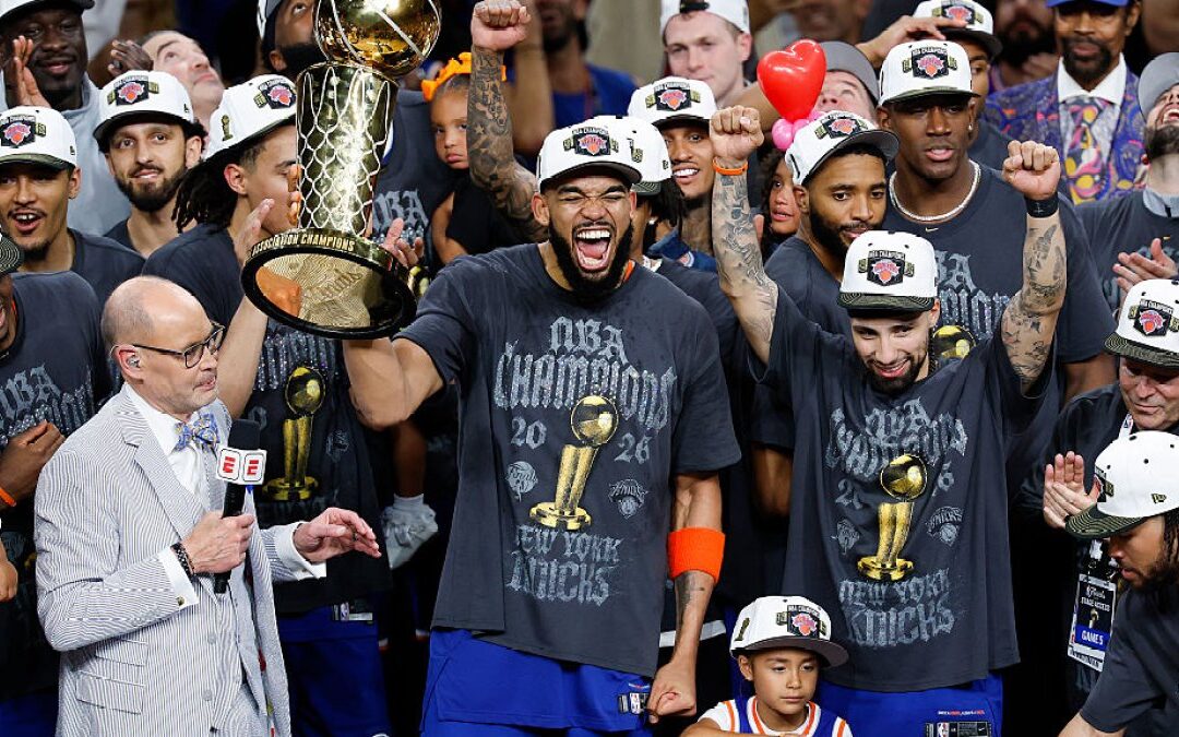 Live updates: NYC feting Knicks with a historic Parade of Champions