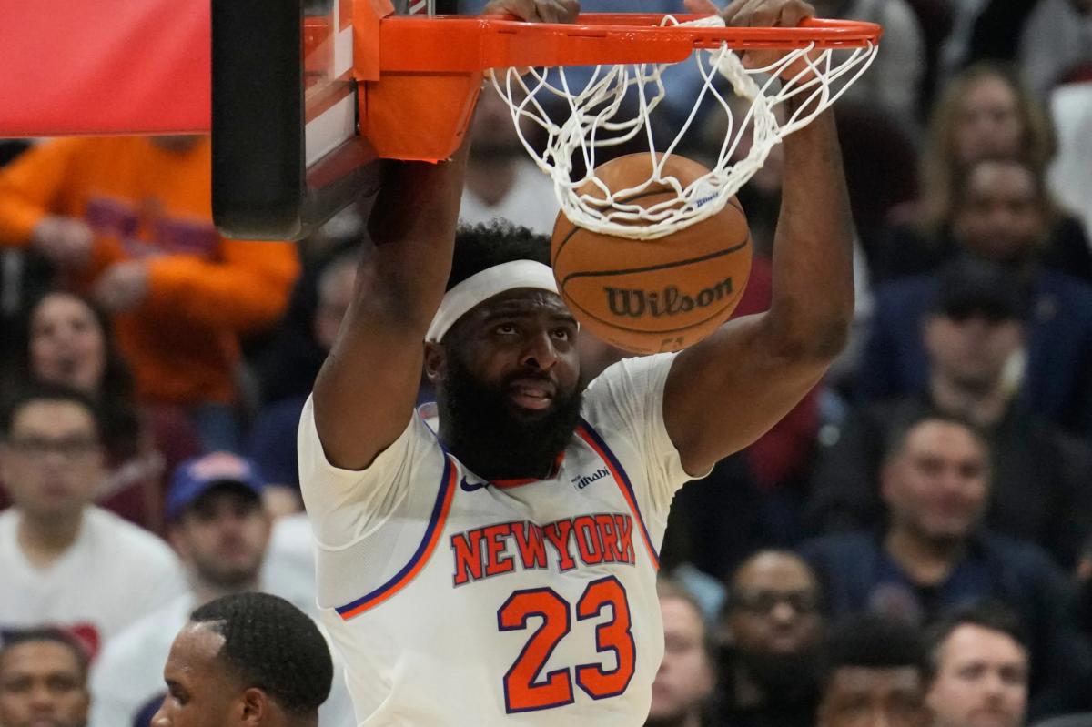 Mitchell Robinson avoiding media as mystery grows around broken pinky ahead of NBA Finals