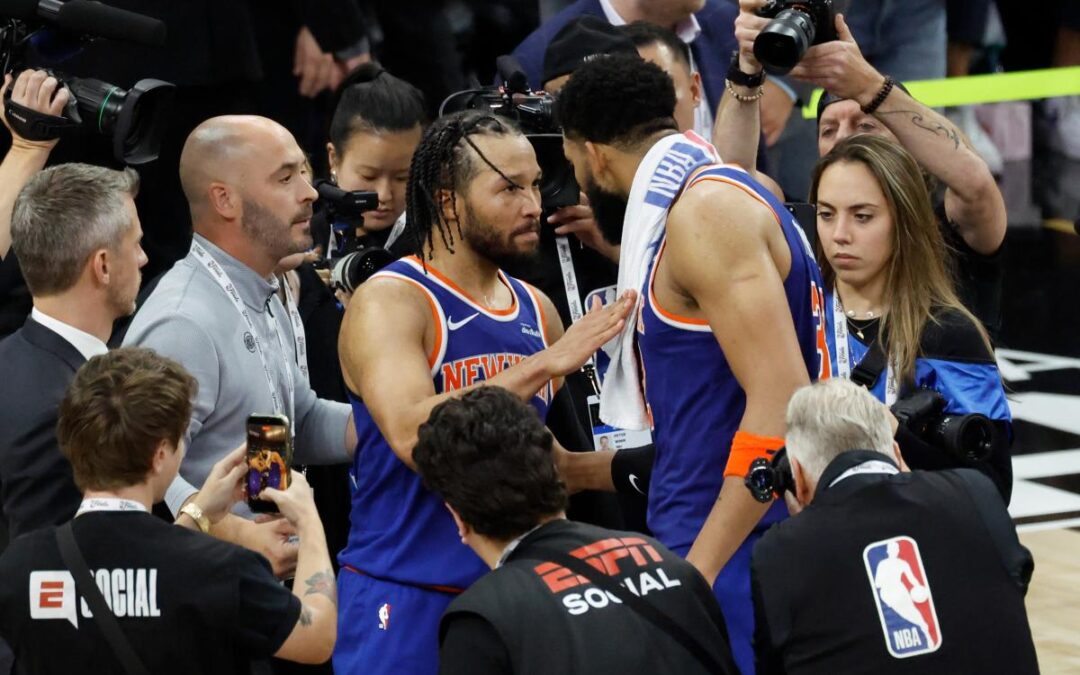 Knicks now overwhelming title favorites after shocking start to NBA Finals