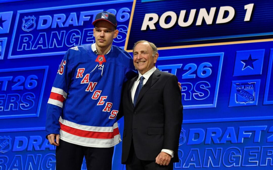 Rangers select defenseman Alberts Smits with No. 5 pick in 2026 NHL Draft