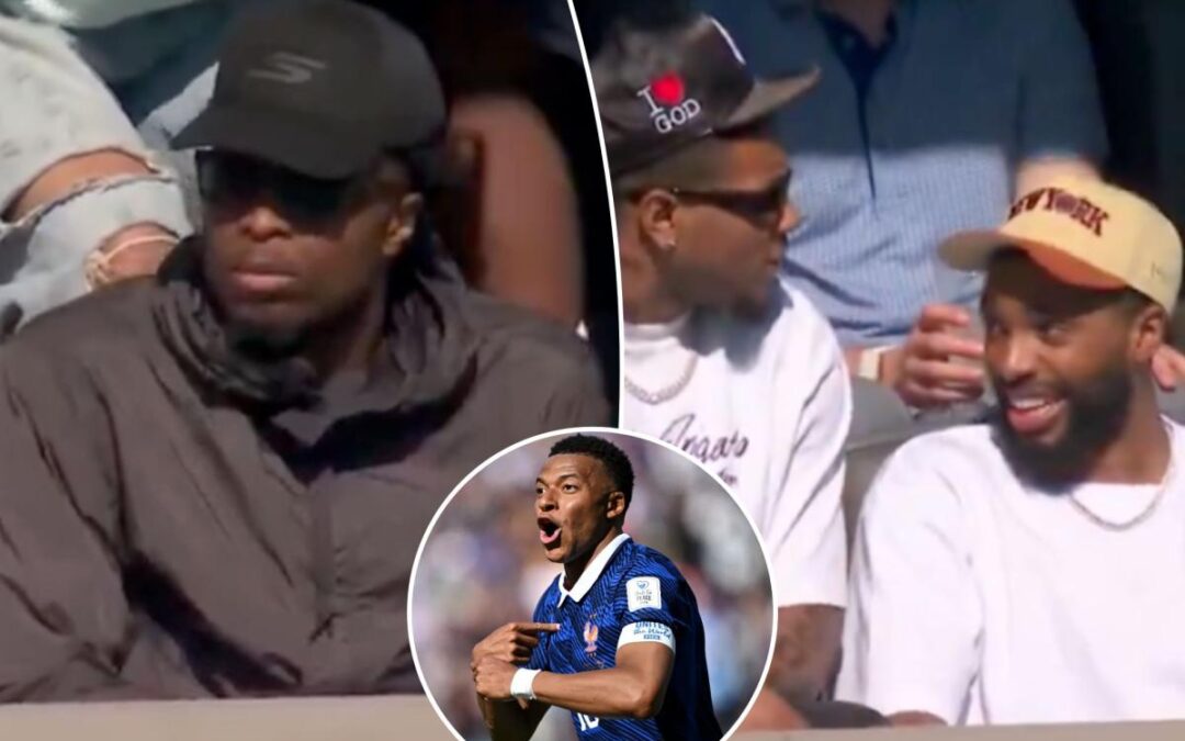Knicks stars attend World Cup match at MetLife Stadium as title tour rolls on