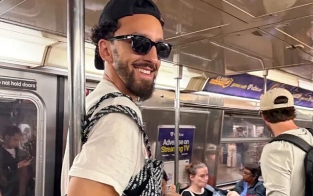 Knicks NBA champ Landry Shamet goes incognito on the subway