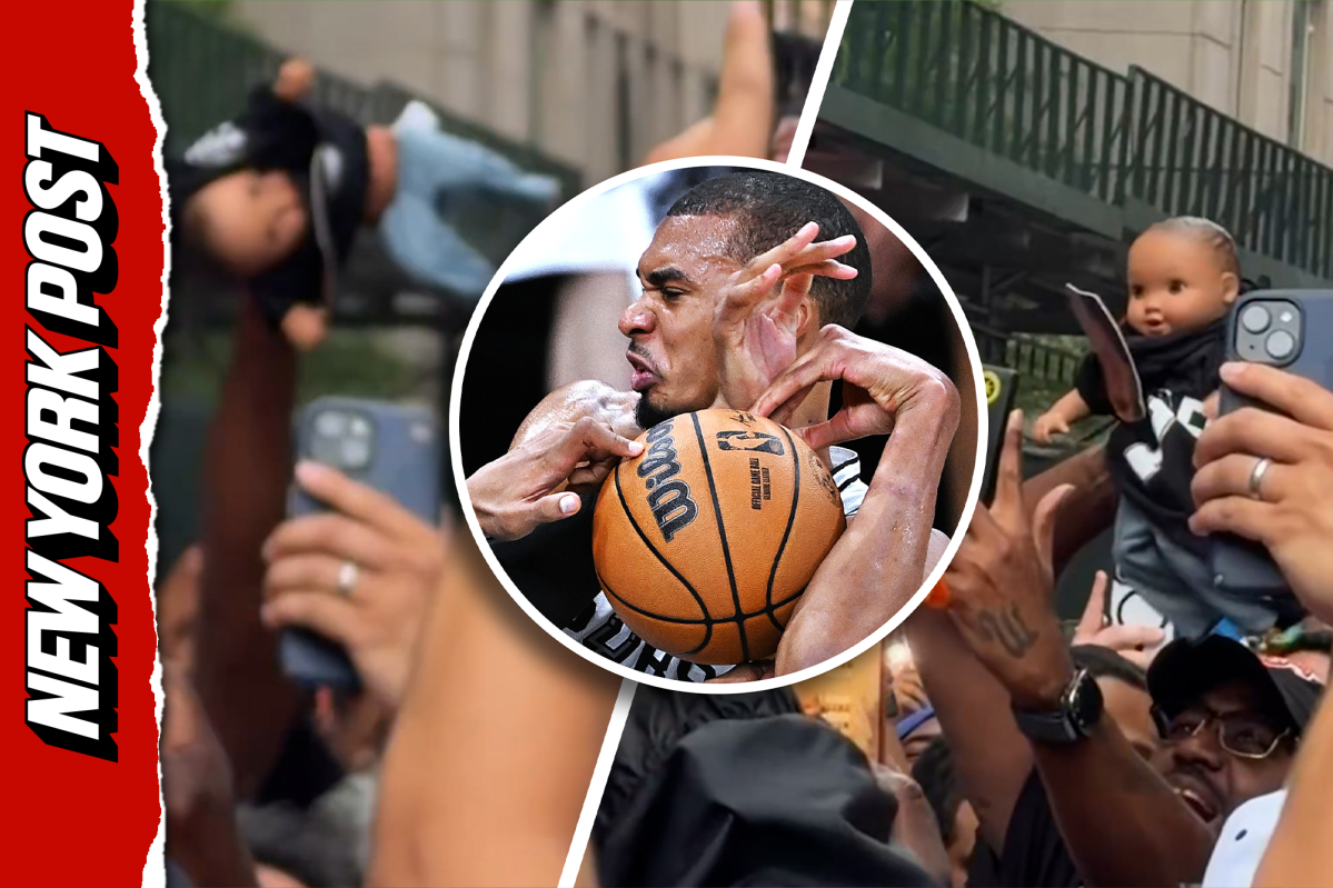 Knicks fans terrorize Wemby doll and vocalize their hate for the Spurs star