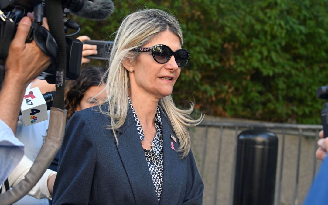 Nadine Menendez ordered to report to prison Friday amid ongoing breast cancer treatment